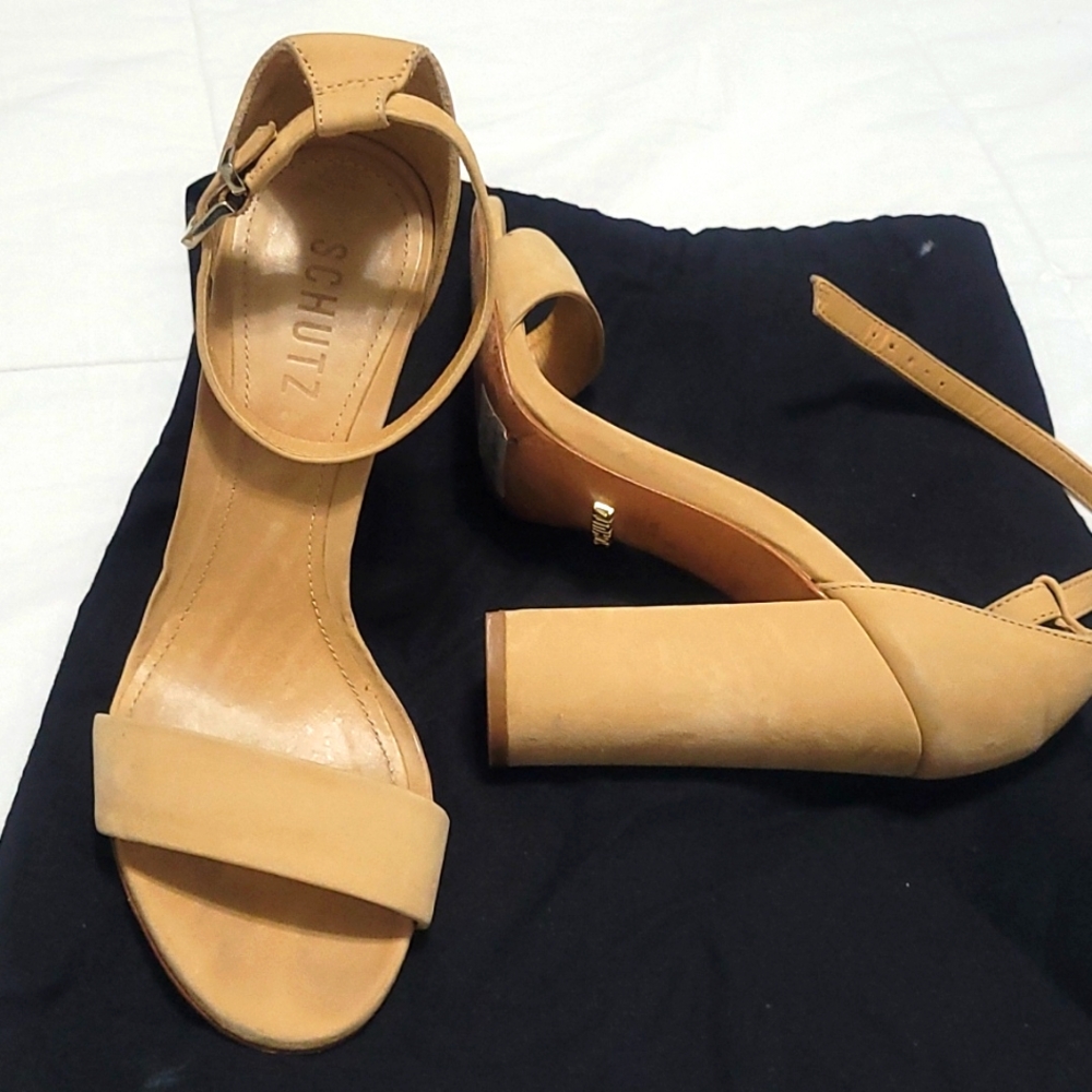 Heel sandals 4"5